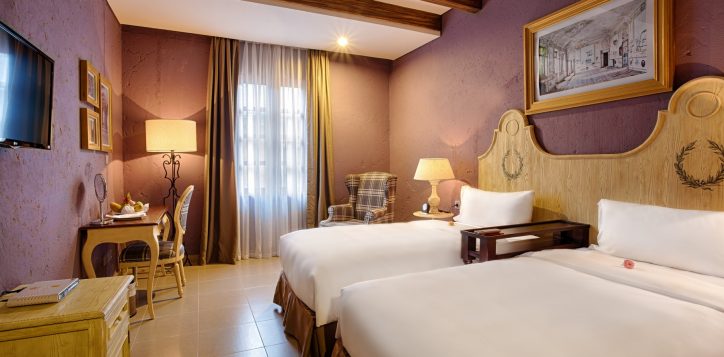 room_suites_deluxe-twin-2