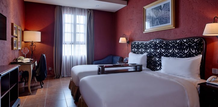 room_suites_standard-twin-2