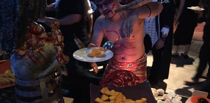 22196376_736126199925639_9199281272558545305_n-2