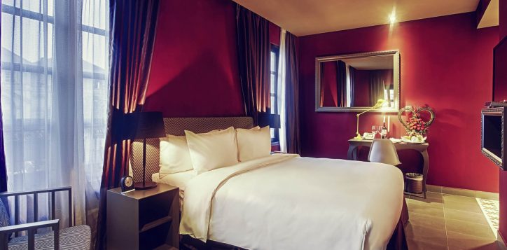 french-village-room-2