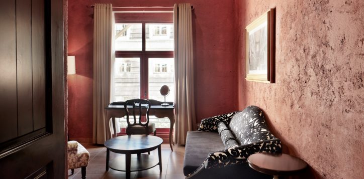 duplex-suites-livingroom-web-2