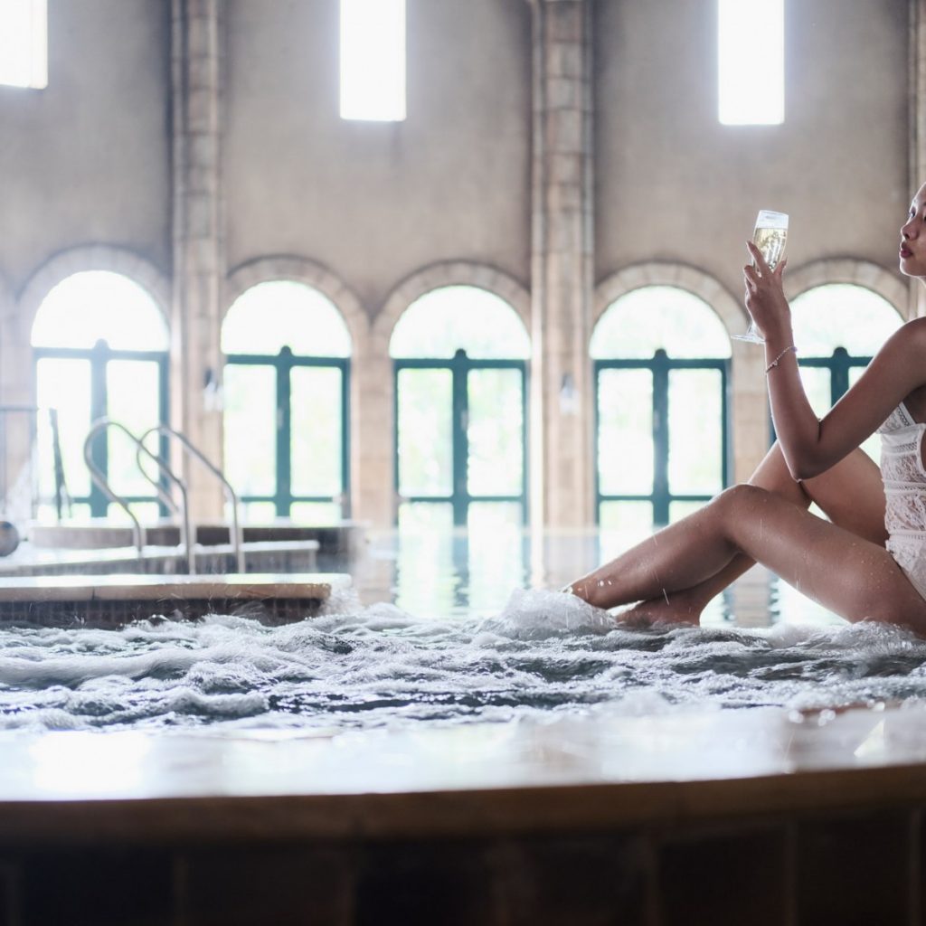 La Piscine Swimming Pool