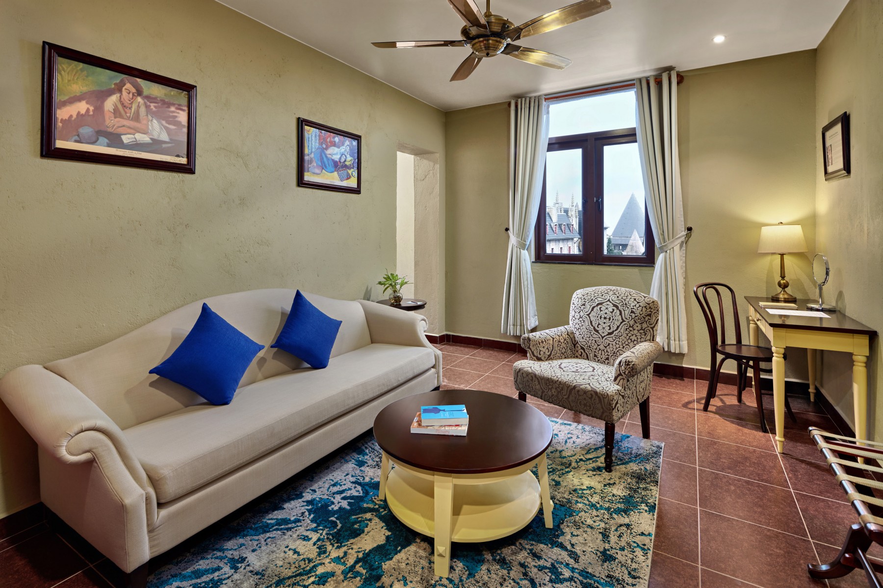 executive-suite