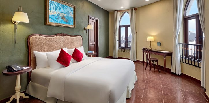 executive-suite_5522_02-2