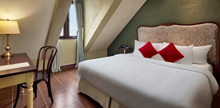 standard-king_5503_01-2