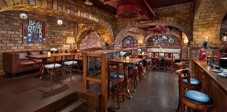 bar-la-taverne_12737-3