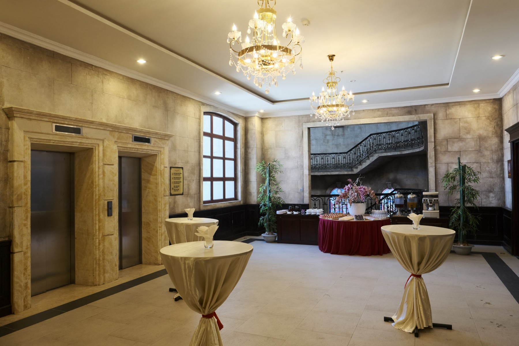Meeting Room in Ba Na