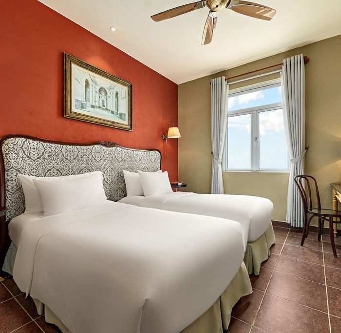 early-booking-special